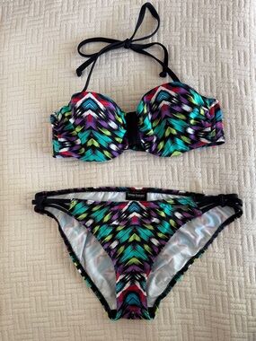 BOGO Bruno Banani 30B XS European sexy 90s swim Multicolor Print Bikini Set NWOT